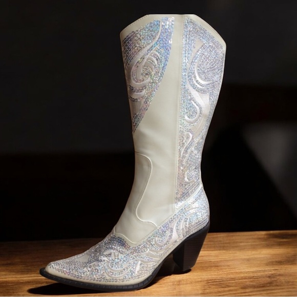 Helen'S Heart - Tall Sequin Boots 8 - Picture 3 of 8